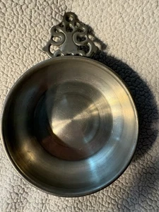 Vintage Woodbury Pewterers Porringer Handled Serving Dish Bowl Baby Bowl - Picture 1 of 5