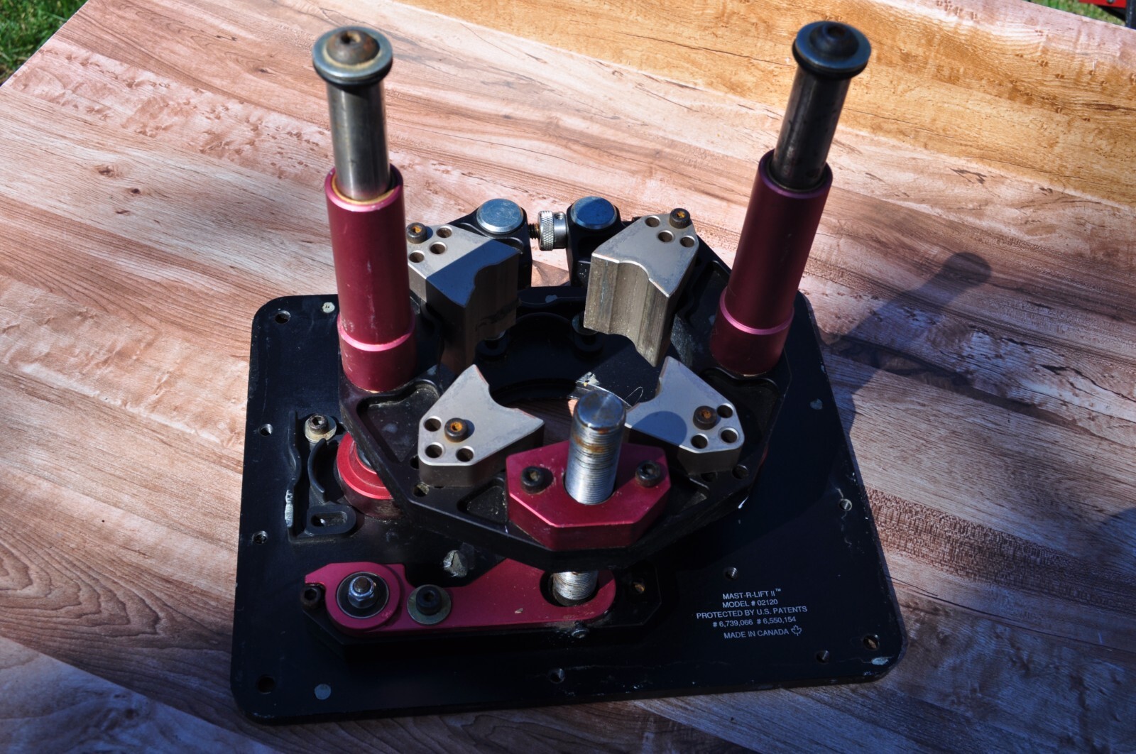 Rebel W2000 The Rebel® Router Table 