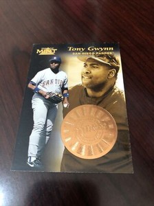 TONY GWYNN 1997 PINNACLE MINT COLLECTION COIN CARD #21 PADRES HOF