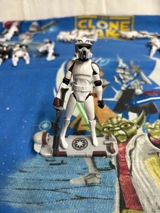 Star Wars Clone Wars CW56 ARF Trooper Clonetrooper with Speederboard Loose 01 - Picture 1 of 2