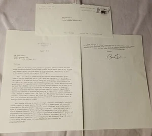 Barak Obama White House Autographed Paper Reprint - Picture 1 of 6