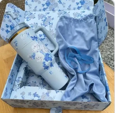 Stanley x Love shack Fancy 40 oz Everblooming Rosettes Quencher Blue Tumbler New