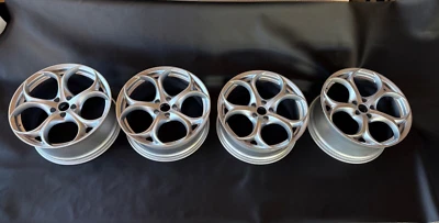 NEU&ORIG Alfa Romeo Giulia Veloce 8Jx19 + 9Jx19 Felgen Satz Alufelgen Wheels Set - Bild 1 von 4