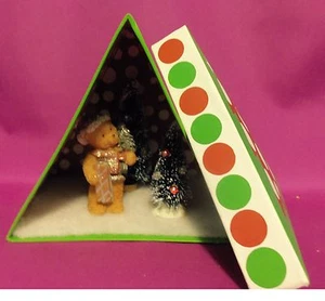 Puppenhaus Miniatur Dreieck Baumkasten Szenario (Roombox)  - Bild 1 von 6