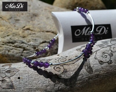 Cavigliera elastica fatta a mano con vero argento sterling e ametista. - Immagine 1 di 4