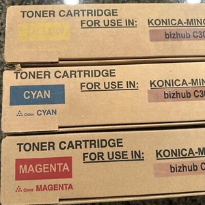 Konica Minolta Bizhub Set di tre cartucce toner - Bizhub C300, C352, C352P - Foto 1 di 5