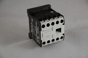 DILER-31-G  RC24 (24VDC)  -  Contactor  -  Moeller - Picture 1 of 3