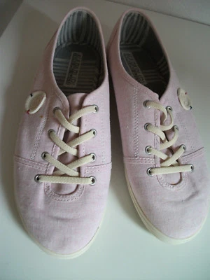 NAPAPIJRI - moderne,bequeme Sneaker aus Canvas Gr. 40  NEU - Bild 1 von 4