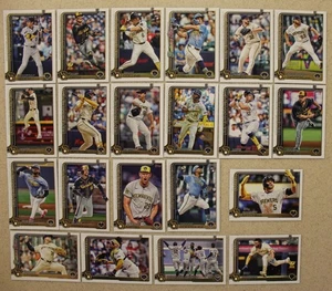 2025 Topps Milwaukee Brewers Team Set - All team cards from series 1 & 2 - Picture 1 of 1