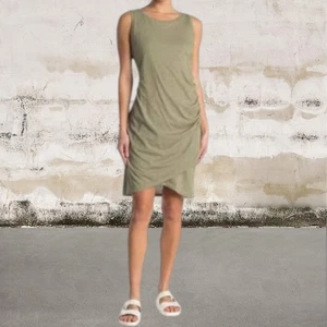Leith figurbetontes ärmelloses Kleid mit Rüschen grün Größe Small neu mit Etikett - Bild 1 von 6