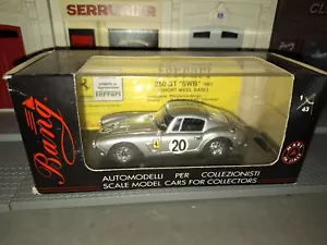 Revell / Bang 47086 FERRARI 250 SWB LE MANS 1961 # 20 1 / 43 - Foto 1 di 2