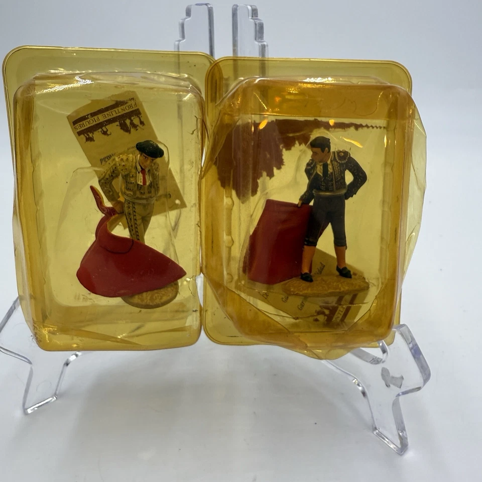 Estatuetas espanholas FRONTLINE Miniatures Bull Fighters 54mm conjunto de metal 2 vintage - Imagem 1 de 4