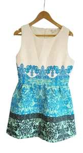 Chicwish Kleid blau geblümt Größe L - Bild 1 von 4