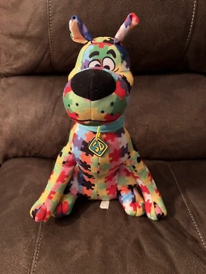 Pieza de rompecabezas de peluche Scooby-Doo Autism Awareness - Fábrica de juguetes de 12 pulgadas - 2018 Foto 1 de 4