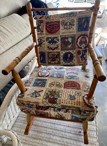 Mecedora de madera infantil vintage American Toy & Furniture Company. - Imagen 1 de 4