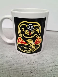 Taza con logotipo de Cobra Kai - Gran regalo • 11 oz de cerámica - Imagen 1 de 2