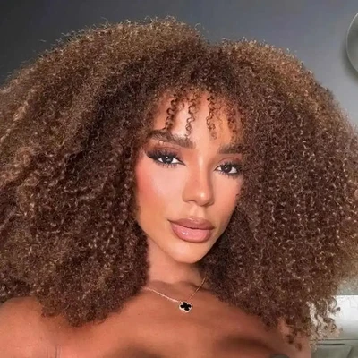 Pelucas de cabello humano rizado Peluca flequillo Peluca cabello humano rizado corto Foto 1 de 4