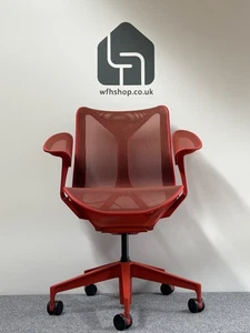 Cosm Chair by Herman Miller - Picture 1 of 6