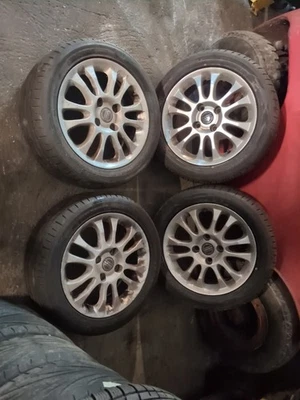 Sommerreifen Volvo V40 205 50 R16 - Bild 1 von 4