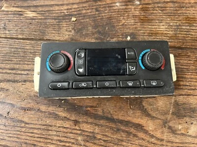 03 04 05 06 Silverado Sierra Yukon Tahoe Calentador Automático Climatizador Digital Foto 1 de 2