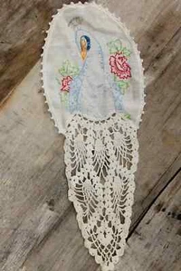 Vintage Embroidered Peacock Lace Doily Craft Supply Shabby Chic Bohemian Chic Co - Picture 1 of 6