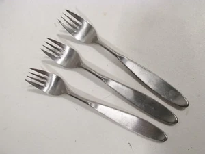 Midcentury WMF Cromargan acciaio inox EDINBURGH FESTIVAL 3 forchette per insalata - Foto 1 di 4