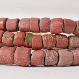 Red Green Heart Venetian Trade Beads 32 Inch - Picture 1 of 9