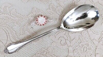 Remembrance (1948) ~ Berry / Casserole Spoon (9 ) ~ 1847 Rogers Bros Silverplate • 16$