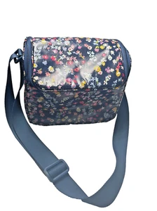 Vera Bradley Lunch Bag Blue Wildflowers, Insulated 10 x 7 x 6 inches - Picture 1 of 6