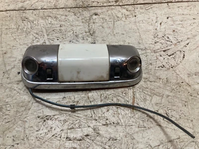 1987-96 FORD F150 F250 F350 Ford Bronco Truck  Dome Light Assembly - Image 1 of 4