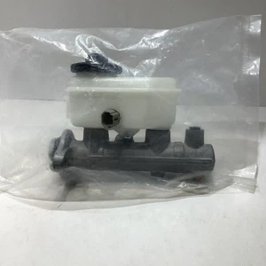 Brake Master Cylinder for Toyota Camry Avalon Lexus ES300 Solara 1999 New Sealed - Picture 1 of 7