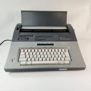 Máquina de escribir eléctrica Smith Corona SD 685 procesador de textos vintage usada funcionando - Imagen 1 de 12