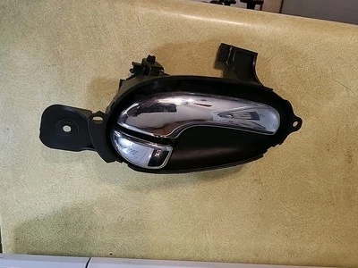 02-05 GMC Envoy Chevy Trailblazer 04-07 interior delantero o trasero derecho Foto 1 de 4