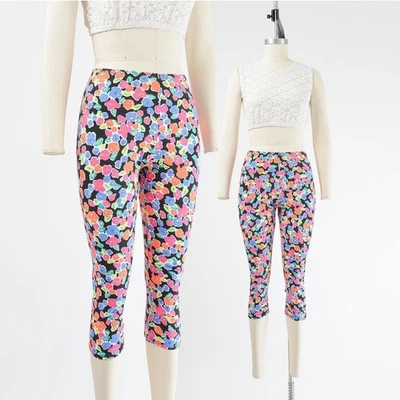 Leggings capri vintage floral brilhante cropped algodão elástico elastano XS - Imagem 1 de 4