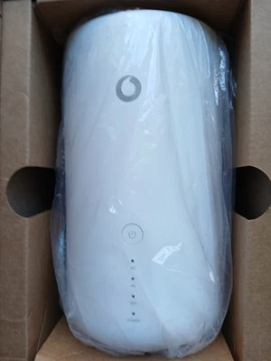 Vodafone Gigacube HH500V 5G WiFi 6 Router White Unlocked- NEW - Image 1 of 4