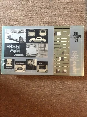 Fugimi Hi-Detail Metal Series Porsche 911 S Coupe '69 1/24 scale model car - Image 1 of 2