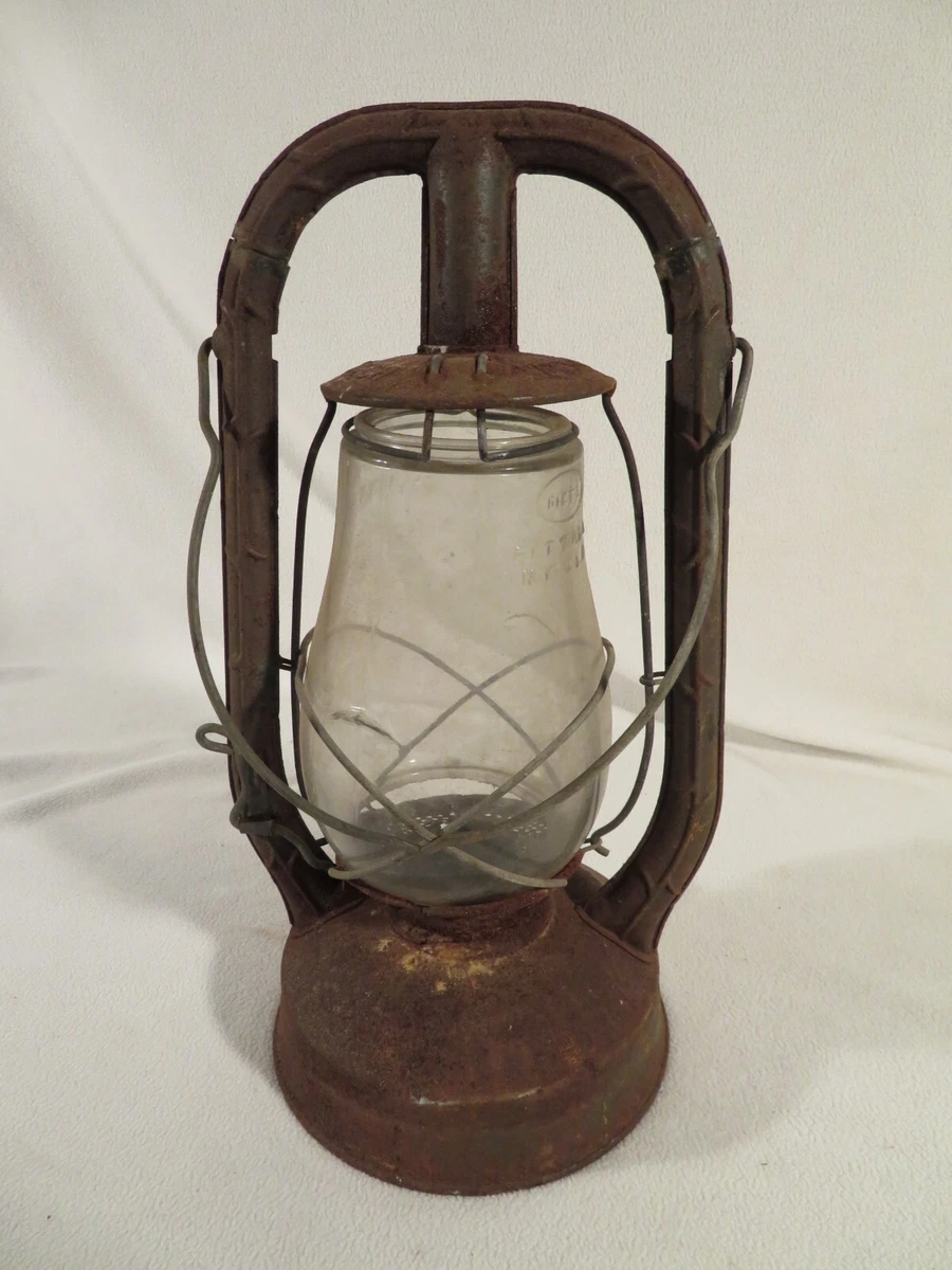Dietz Monarch Lantern In Collectible Railroad Lanterns & Lamps for