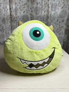 Almohada de felpa suave con bolsa para pijama Disney Pixar Monsters Inc. “Mike Wazowsky” - Imagen 1 de 3