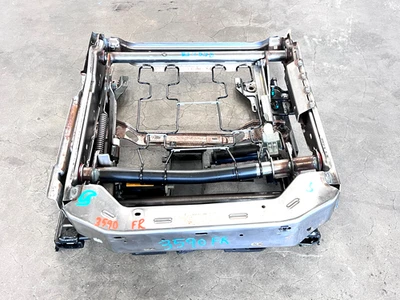 11-14 CADILLAC CTS COUPE FRONT RIGHT LOWER SEAT TRACK WITH MOTORS, OEM LOT3590 - Изображение 1 из 4