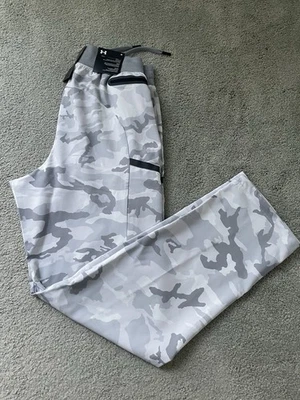 Pantalones Under Armour Para Hombre Gris Medio Suelto Carga Camuflados Bolsillos con Cremallera 1388019 Foto 1 de 4