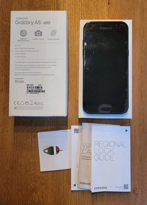 Samsung Galaxy A5, Schwarz, Ohne Simlock, mit OVP, Ladegerät, Gebraucht - Bild 1 von 4