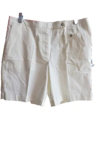 LIZGOLF AUDRA SHORT SIZE 10 WH  34" WAIST 7" INSEAM 11" RISE Silver logo pockets - Picture 1 of 7