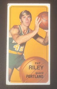 Pat Riley 1970-71 Topps ROOKIE #13 - Portland Trail Blazers - No Creases 