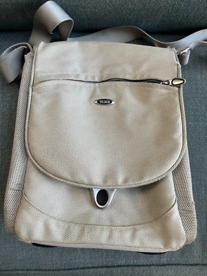 Tumi TUMI T3 Traveler Carry On Crossbody Map Bag Shoulder Bag  6415ALU - Image 1 of 4