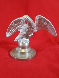 Vintage - Cast iron - Eagle Finial - Flagpole Topper on Metal Base - 4½" x 5½" - Picture 1 of 7