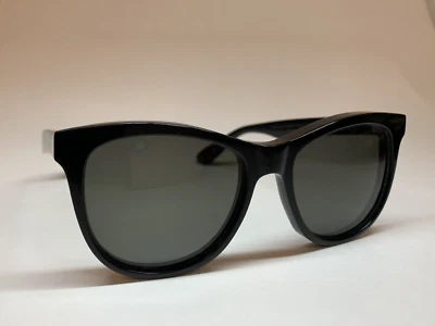 Gafas de sol WILDFOX 'Catfarer' NEGRO BRILLANTE marco de ojo de gato de gran tamaño Foto 1 de 4