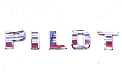 Honda Pilot 2009-2015 puerta levadiza trasera portón trasero símbolo letra emblema placa de identificación OEM Foto 1 de 2