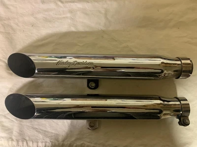 Harley Davidson Used Slash Cut Exhaust Mufflers Pair - Image 1 of 4
