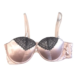 Sujetador de encaje satinado push up con aros Aerie - Imagen 1 de 3
