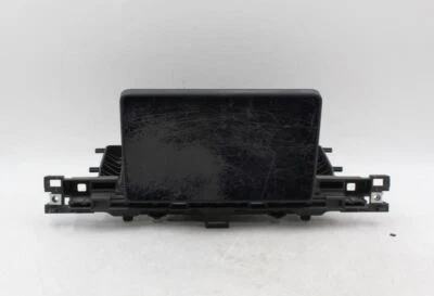 Pantalla Info-GPS-TV Pantalla 7.0" Opt I8E o I8S 2017-2019 AUDI A4 OEM #13123 Foto 1 de 4